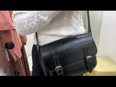 ❤️ אוננות פומבית של הכלבה הצעירה פרלברי עם דילדו בחדר המתאים ❌ פורנו ב-iw.assistentai.ru ❌️